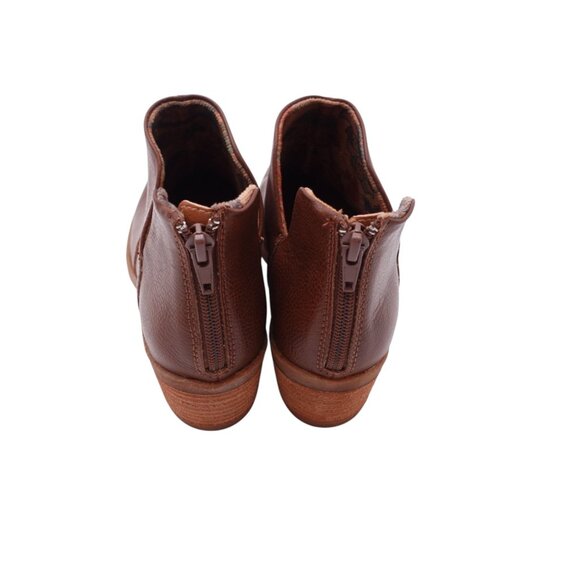 NWOB b.o.c. Women's Lucy Comfort Shooties Ankle Boot Sz 6 M Brown Faux Leather - Picture 6 of 10